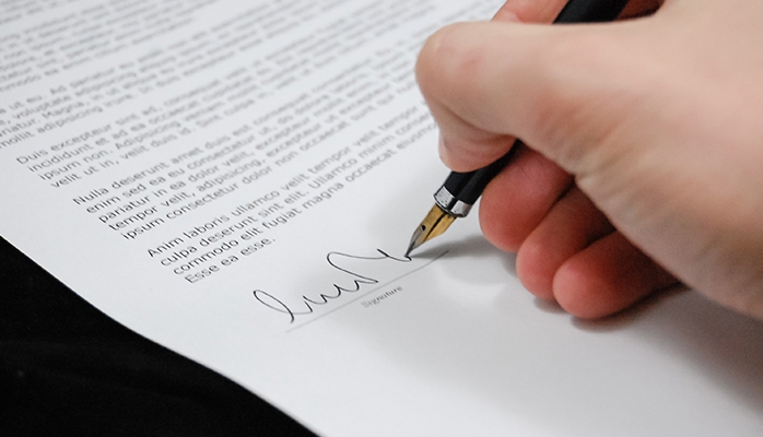 Billet à ordre : la signature suffit-elle pour l’aval ?